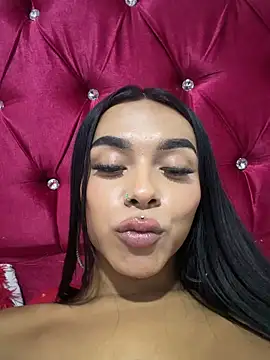 Chat XXX en directo de _Tinaqueen