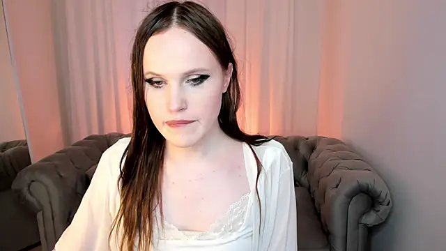 Chat +18 de EffieMinki ao vivo