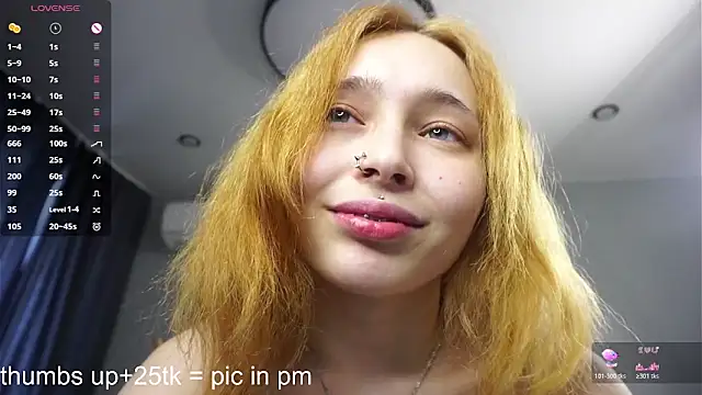 HannaHayles Chat XXX in diretta