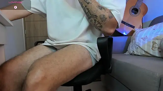 Chat +18 de alejandro_stark ao vivo