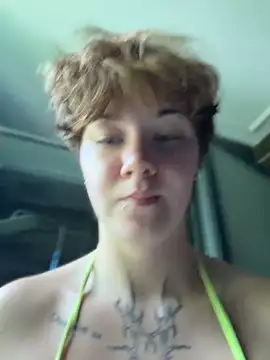 IceMur Adlı Modelin Canlı XXX Sohbeti