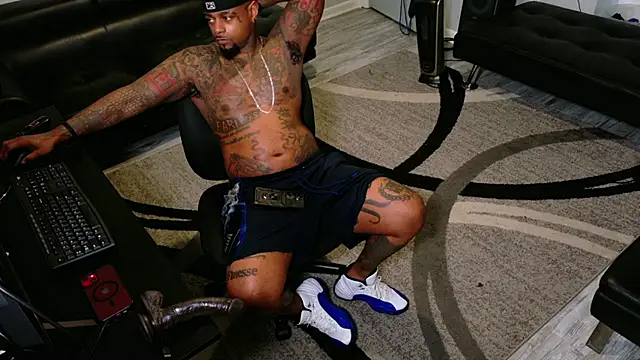 SLANGONDEMHOES' Live XXX Chat