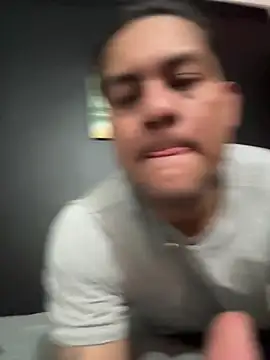 Damon_10 live XXX chat