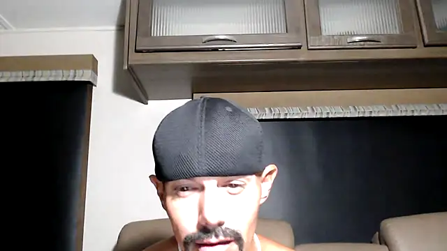 Živý XXX chat ThickD2C