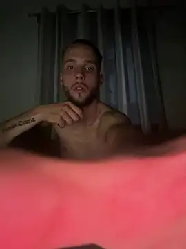 Show modela Serbianhorsexxl22 na web-kameri