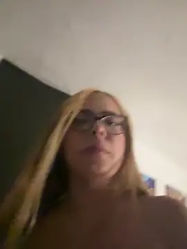 engell_brunet Chat XXX in diretta