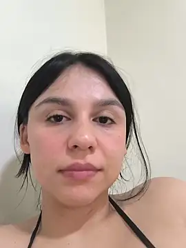 Daniela-rosee's Live XXX Chat