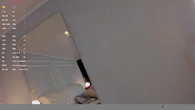 sakura_Gomez élő XXX-chatje