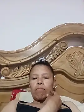 kathaardiente élő XXX-chatje
