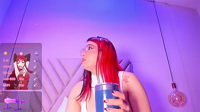Chatroom XXX en direct de EmmaSwift_