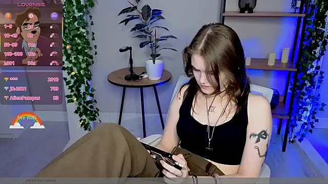 Dilara_xBaby élő XXX-chatje
