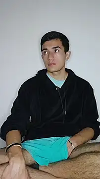 Thick_Cockn Live XXX chat