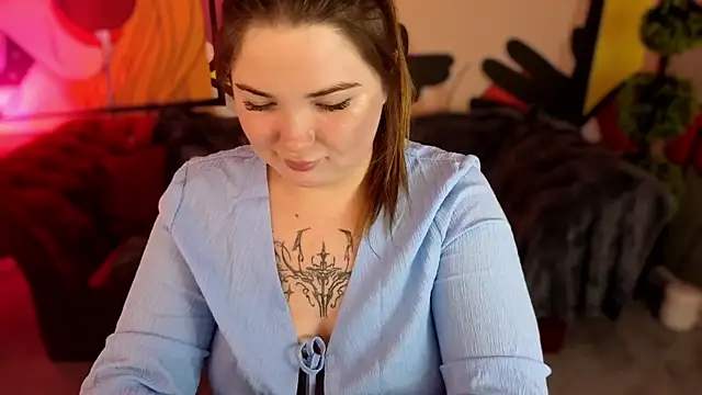 Živý XXX chat RosieMoons