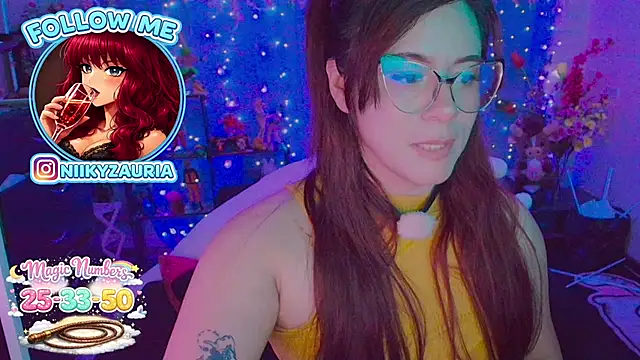 _niiky's Live XXX Chat