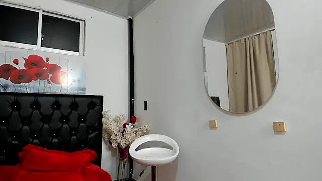 pinky_f00x élő XXX-chatje