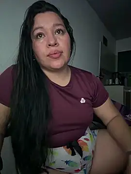 Lovelipsbig লাইভ XXX চ্যাট