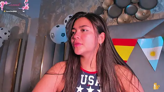 XXX chat uživo modela KimDevinne