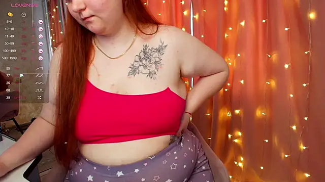 Mia_Bows élő XXX-chatje