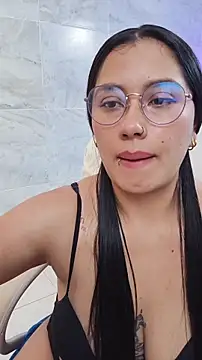 Your_Aleja15 élő XXX-chatje