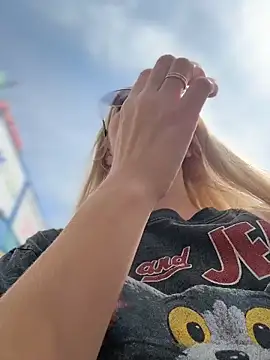 XXX chat uživo modela NewLale