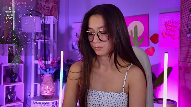 LanaBaker Live XXX-Chat