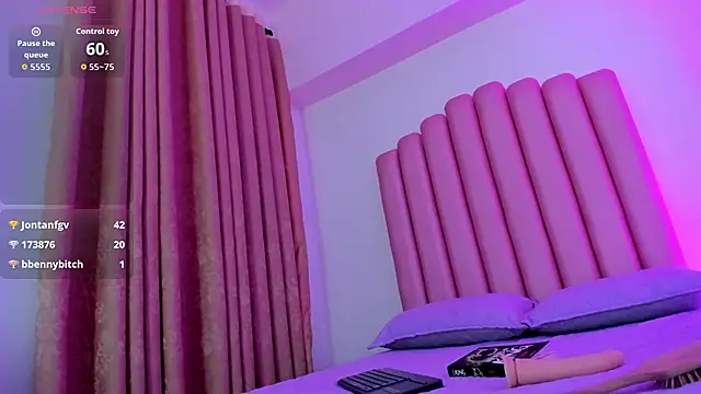 Lana_fox01's Live XXX Chat