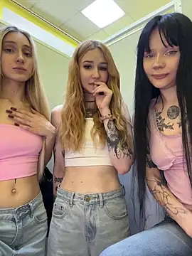 Pink_Kiss Adlı Modelin Canlı XXX Sohbeti