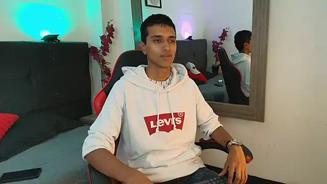 عرض كام Alan_Colthon