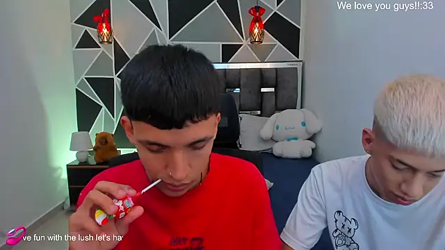 Juan_Nd_Steven Adlı Modelin Canlı XXX Sohbeti