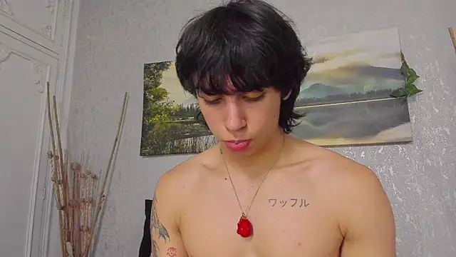 Tyler_durten লাইভ XXX চ্যাট