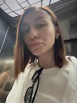 Онлайн чат XXX ElizaFi