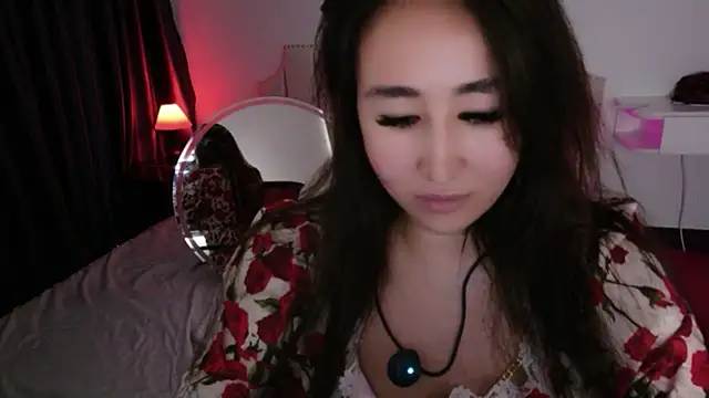 Chat +18 de JustAngel77 ao vivo