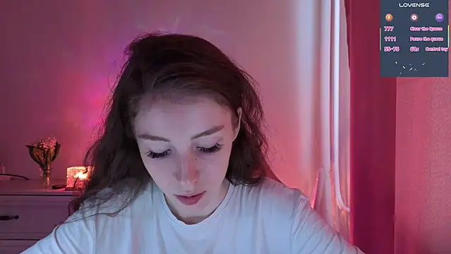 eskatmi's Live XXX Chat