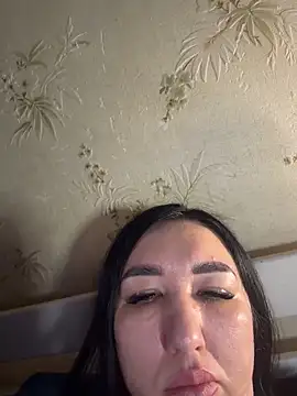 Naughtbaby_2025's Live XXX Chat