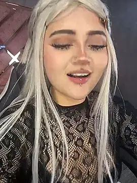lya_nekko_'s Live XXX Chat