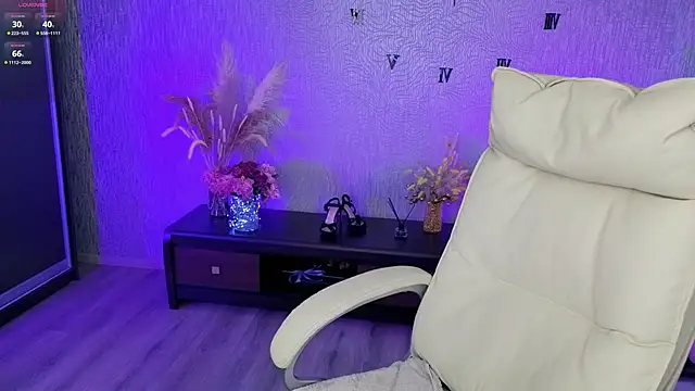 NikkiiStill Live XXX-chat