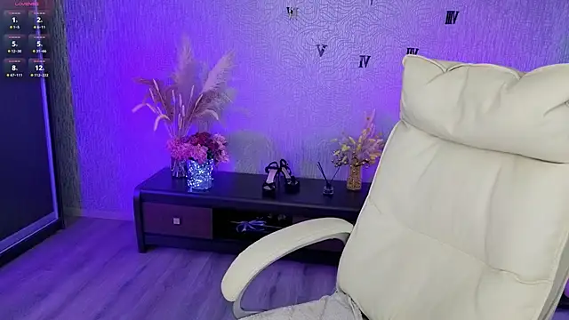 Chat +18 de NikkiiStill ao vivo
