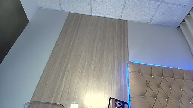 Maddyluxe – Naživo XXX chat