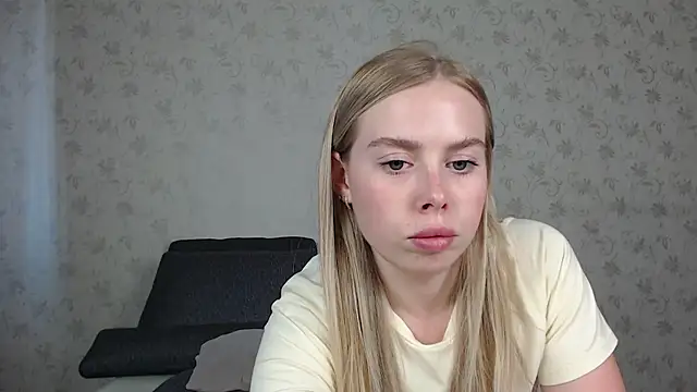 sofiaa_here 即時 XXX 聊天