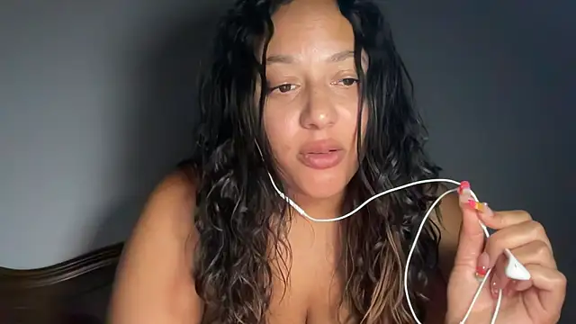 dreamyriri's Live XXX Chat