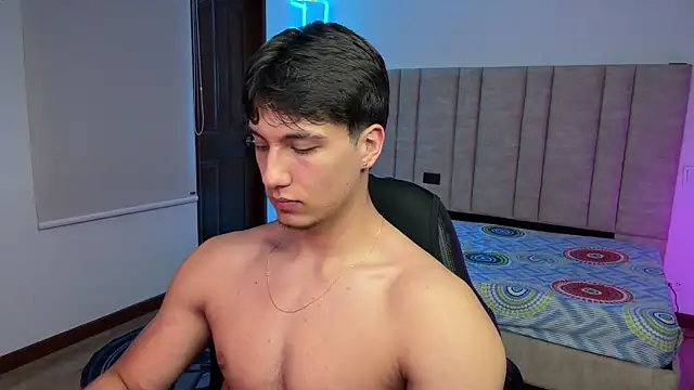 Chat XXX en directo de CHRIS_MORGAN1