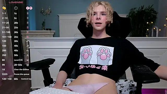 Kudi_Minnt Chat XXX in diretta