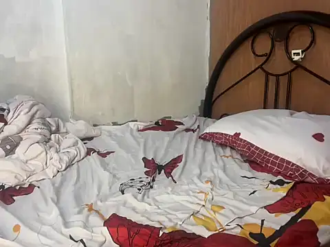 Chat +18 de asian-doll ao vivo