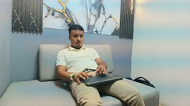 Chat XXX ao vivo de MAICOL_TORNER
