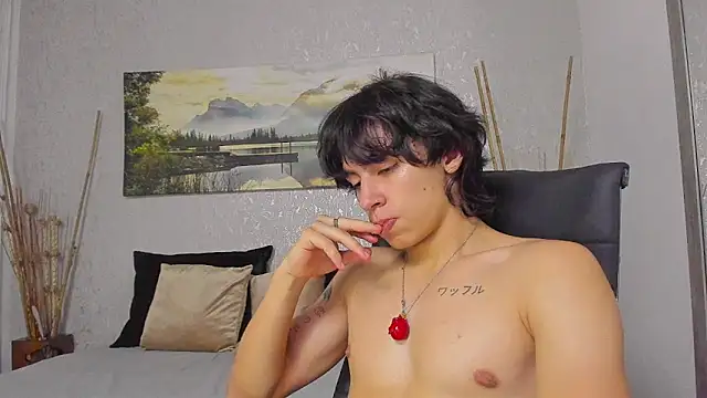 دردشة Tyler_durten الجنسية المباشرة