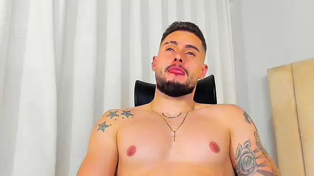 Show de dominic_de_luca na webcam