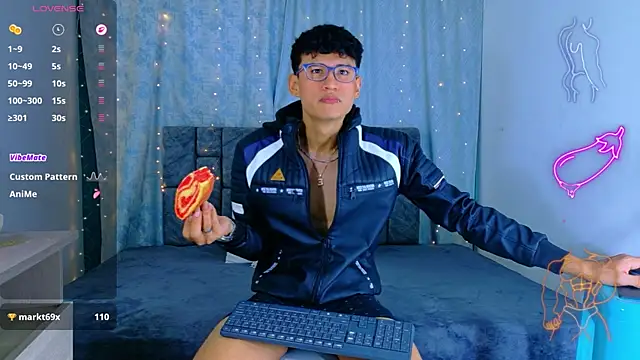 แชท XXX สดของ NicolasTorrez