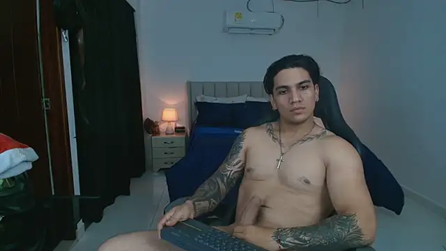 Mrbig_maximo লাইভ XXX চ্যাট