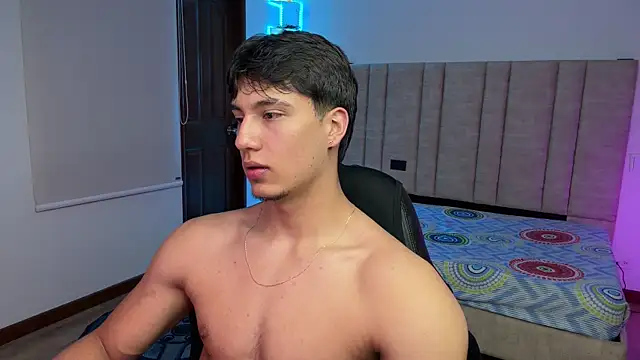 Chat XXX en directo de CHRIS_MORGAN1
