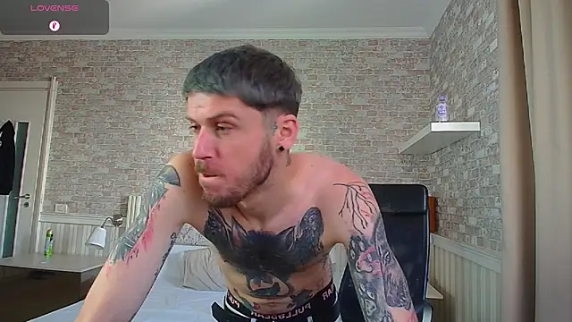 JonahShaw's Live XXX Chat